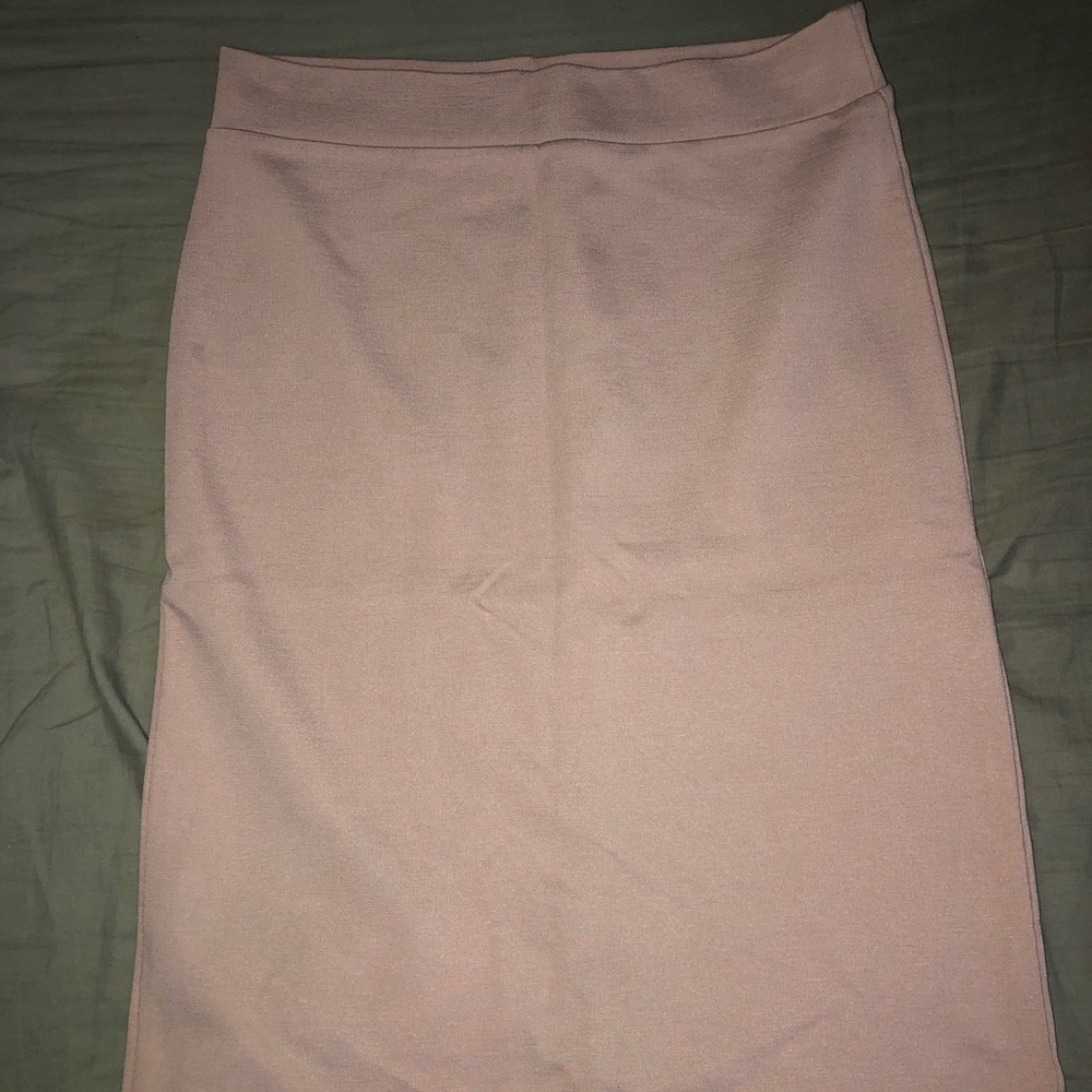 Blush pink pencil skirt